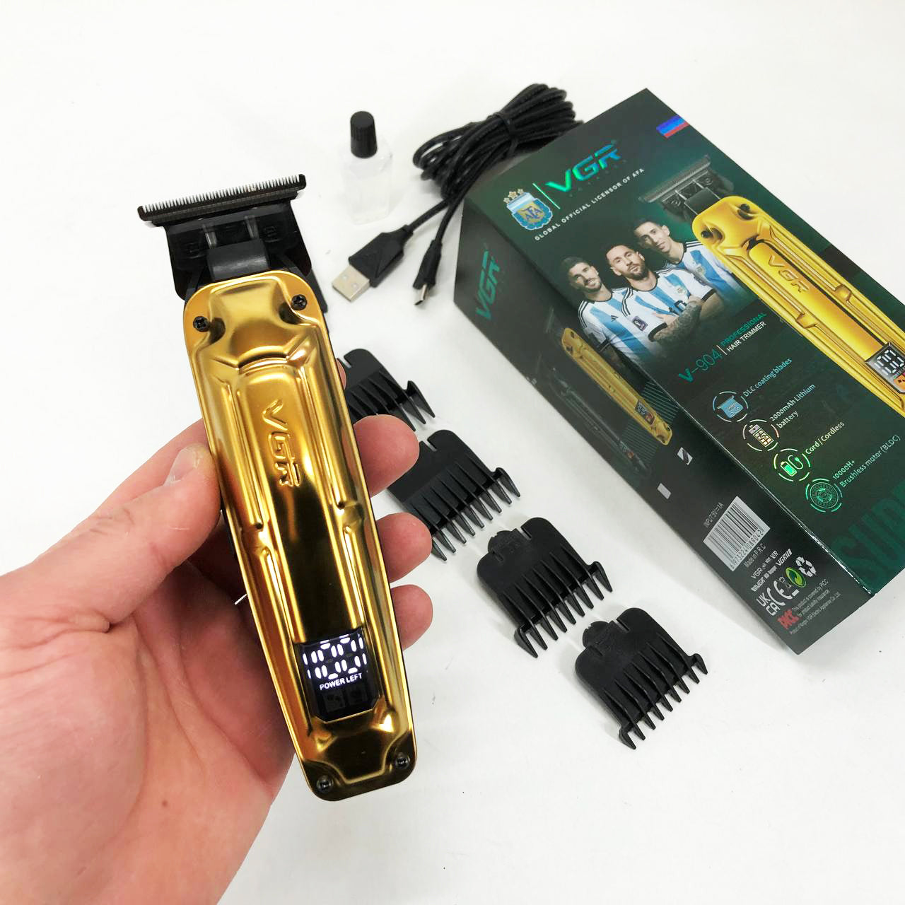 Аккумуляторная машинка VGR V-904 для стрижки волос VGR, машинка с дисплеем и сменными насадками