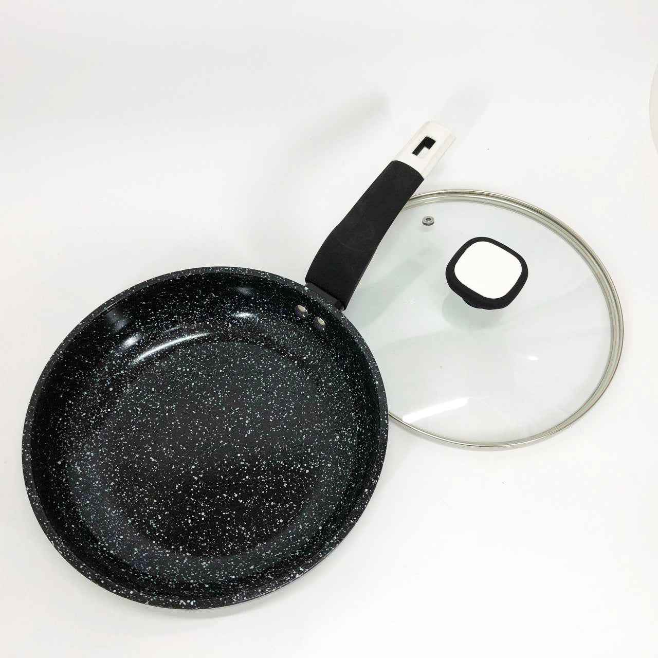 Сковорода UNIQUE UN-5114 22 см с крышкой гранит светлый многослойное покрытие