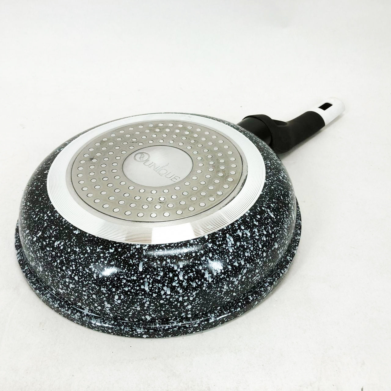 Сковорода UNIQUE UN-5102 20 см. без крышки, светлый гранит. Антипригарная с бакелитовой ручкой