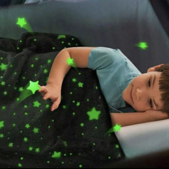 Светящийся в темноте плед плюшевое покрывало Blanket kids Magic Star 150х100 см флисовое одеяло. Цвет: серый