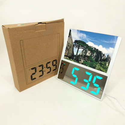 Электронные проводные настольные цифровые часы DS-6608 с фоторамкой, зелёная подсветка. Цвет: белый