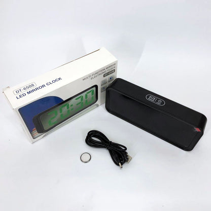 Часы настольные DT-6508 с будильником и USB зарядкой с зеленой подсветкой, лед часы настольные