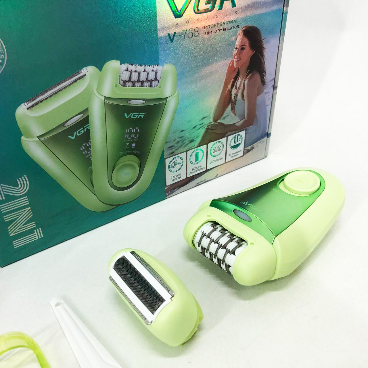 Эпилятор VGR 2 в 1 V-758. Цвет: зеленый