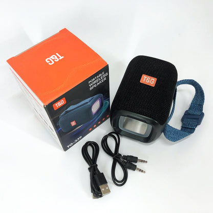 Портативная Bluetooth колонка TG339 5W с RGB подсветкой, Аккумуляторная колонка для музыки. Цвет: черный