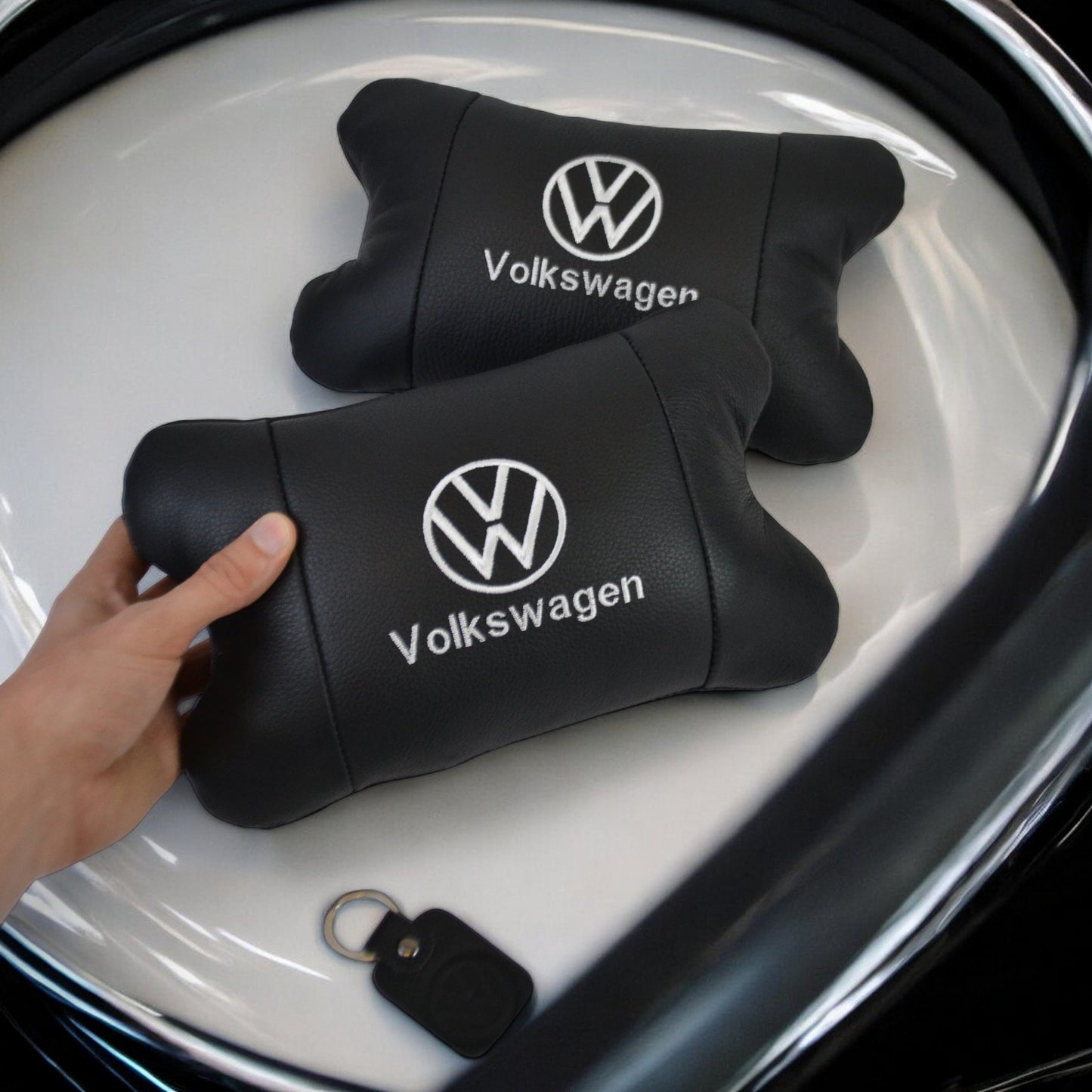 Набор подушек 2шт в авто Volkswagen из натуральной кожи, на подголовник в машину, Автомобильная подушка