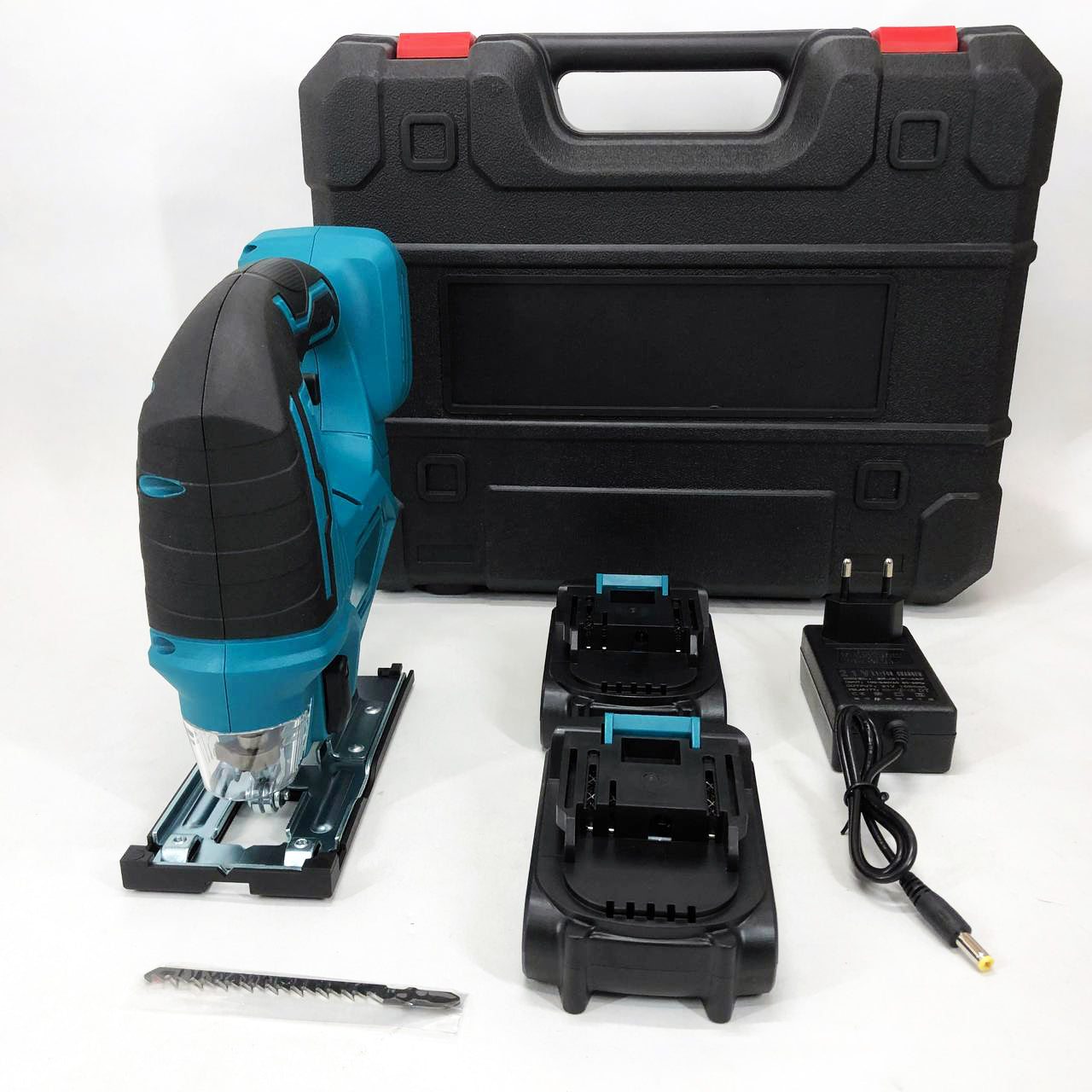 Аккумуляторный бесщеточный лобзик 24V с 2 АКБ в пластиковом кейсе с регулировкой скорости и угла наклона