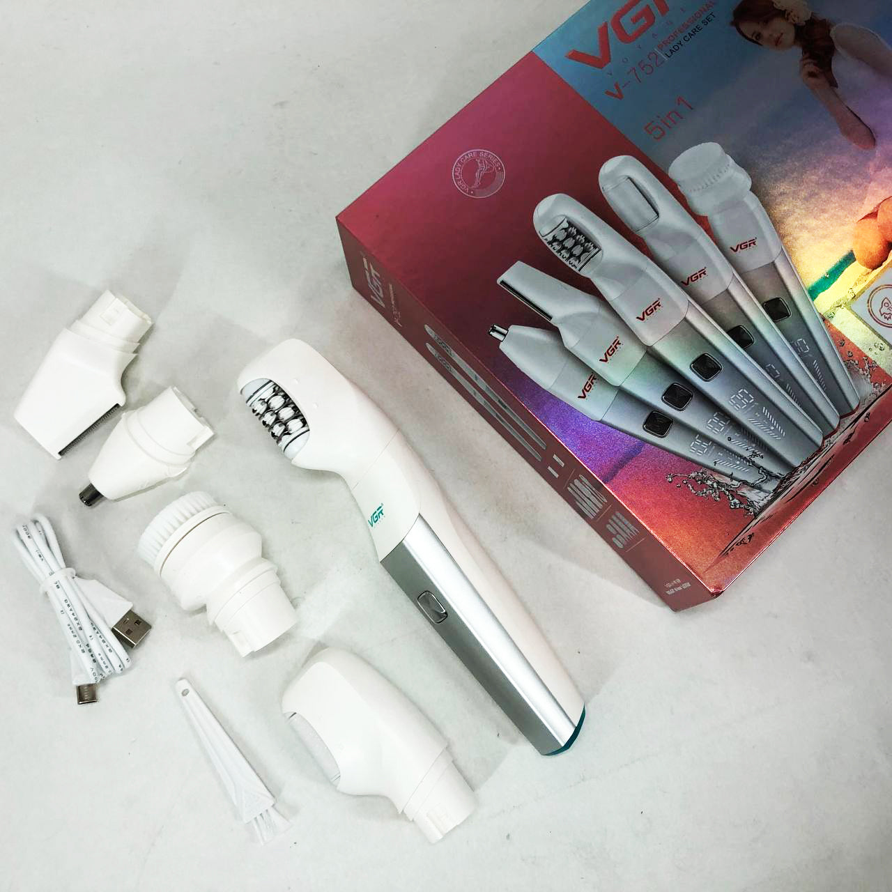 Эпилятор VGR 5 в 1 V-752, 5 насадок. Цвет: зеленый