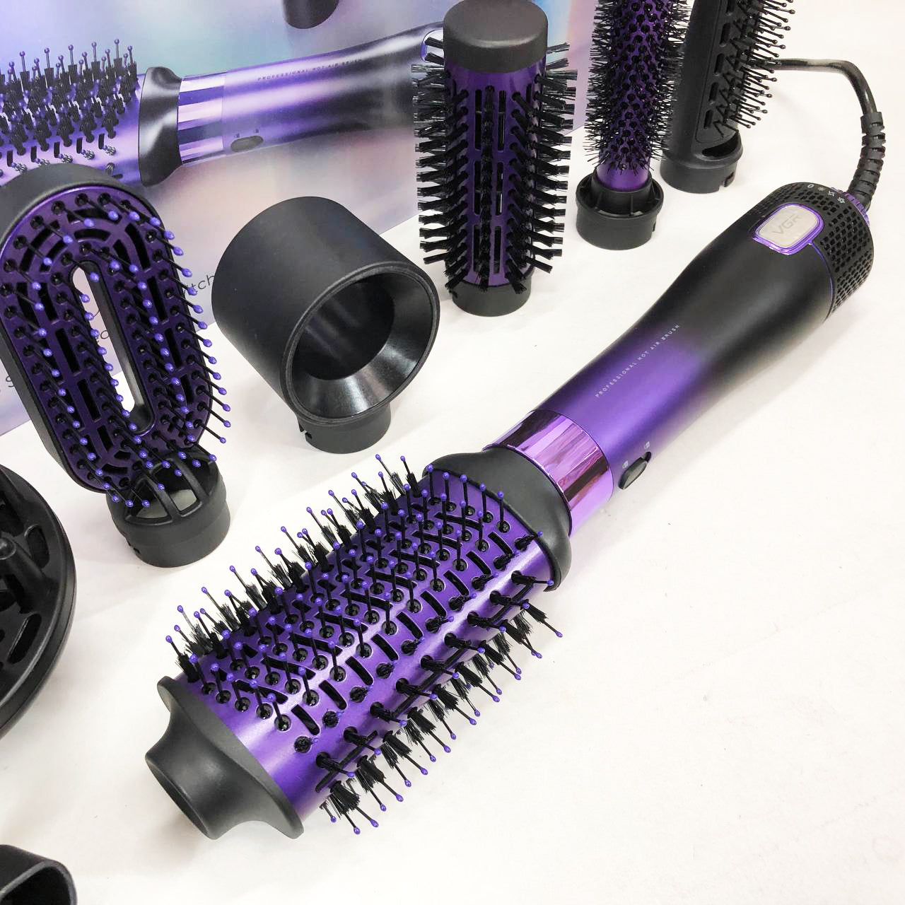 Фен-щетка стайлер VGR 8 в 1 V-488. Цвет: фиолетовый