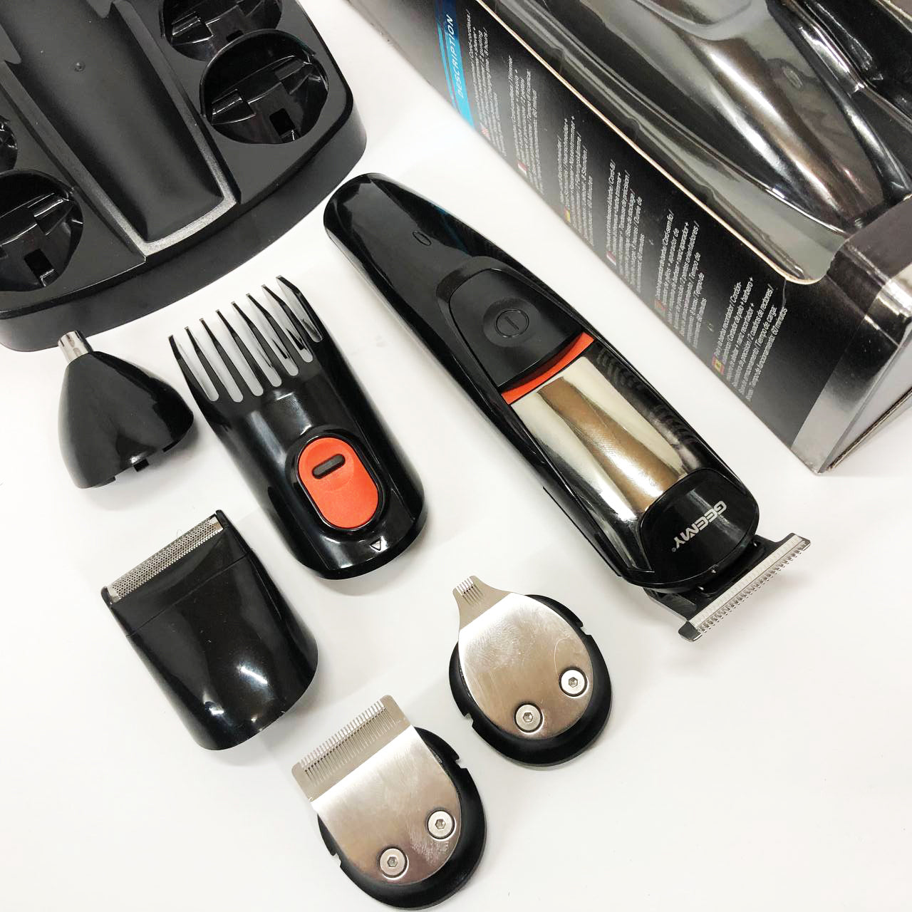 Машинка для стрижки 5в1 Geemy GM-853 стайлер, бритва, триммер на аккумуляторе нержавеющая сталь 6 насадок