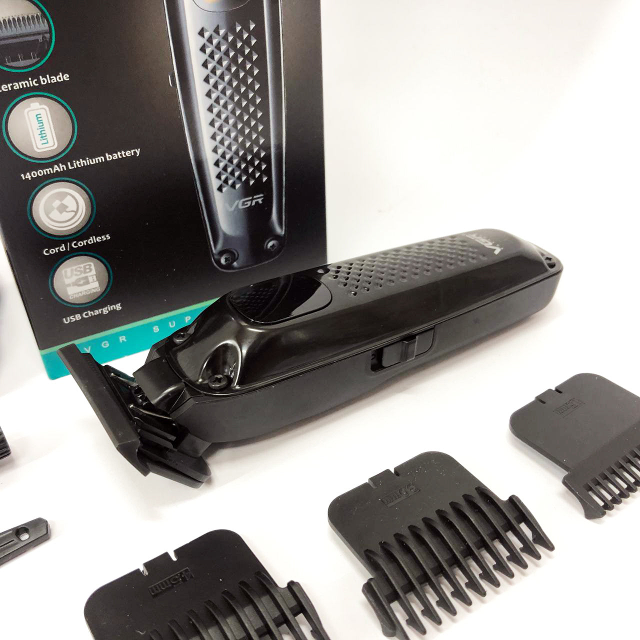 Машинка для стрижки волос триммер VGR V-972 профессиональная с насадками аккумуляторная USB
