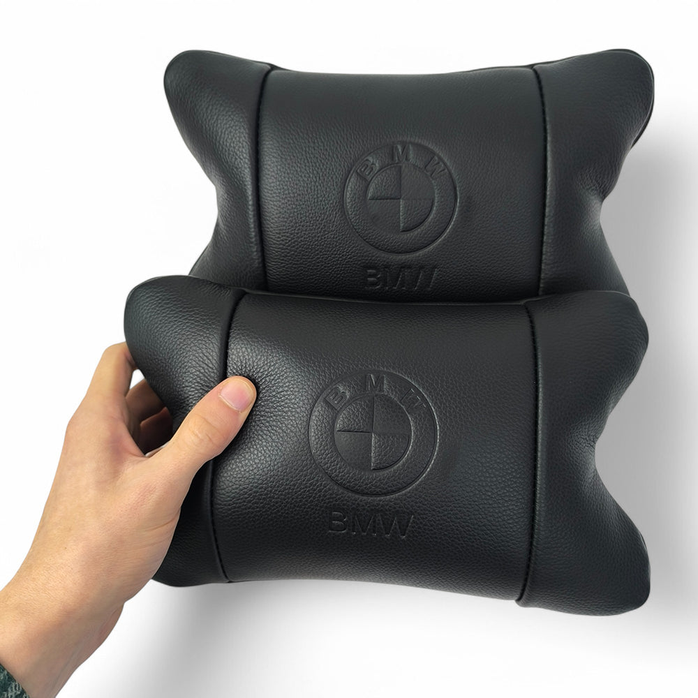 Премиальный набор автоподушек BMW из натуральной кожи – подушки + брелок.