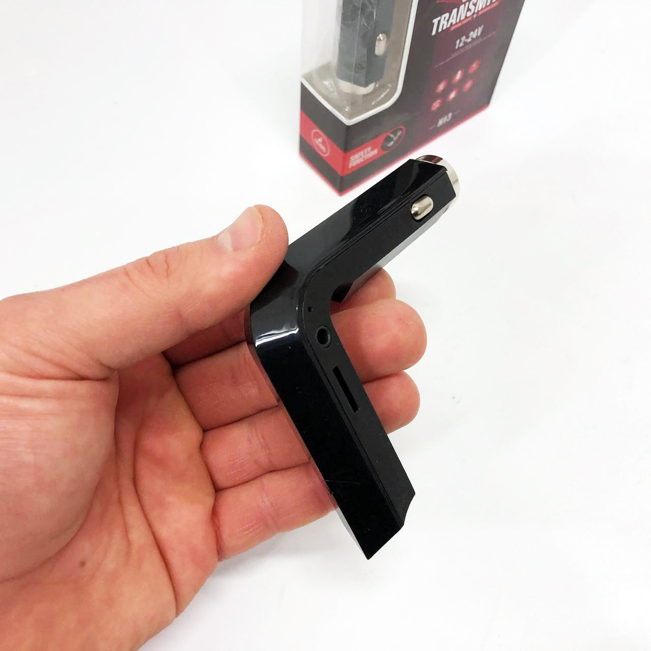 Автомобильный MP3 Трансмиттер FM–модулятор HZ H13 LCD AUX/USB, Блютуз фм передатчик для автомагнитолы