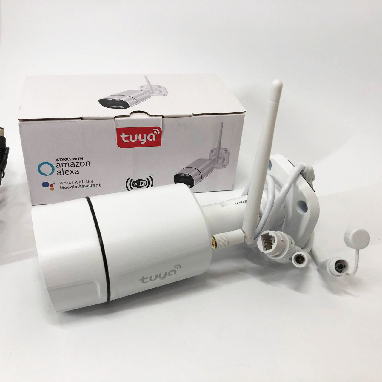 Камера видеонаблюдения Camera C16 TUYA APP WIFI IP 3.0 mp уличная с дистанционным просмотром