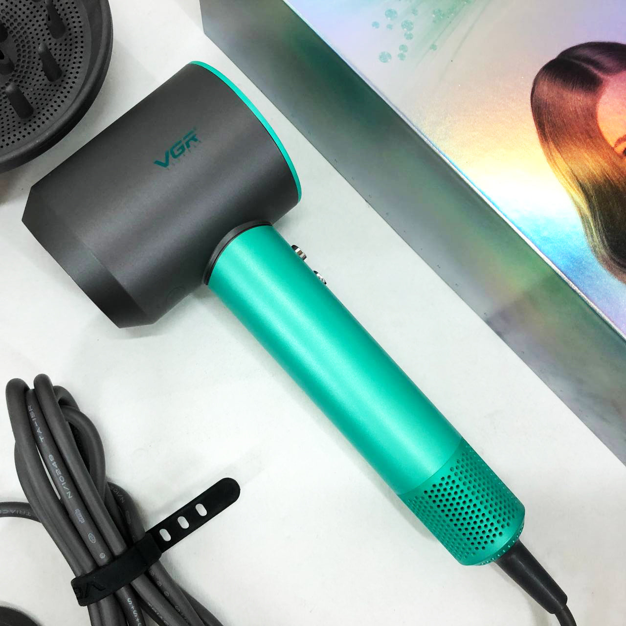 Фен професійний VGR V-440. Цвет: зеленый