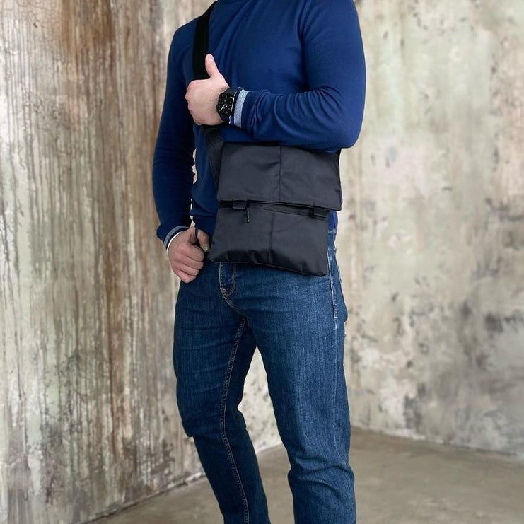 Набор: Сумка с кобурой + фонарь тактический POLICE BL-X71-P50