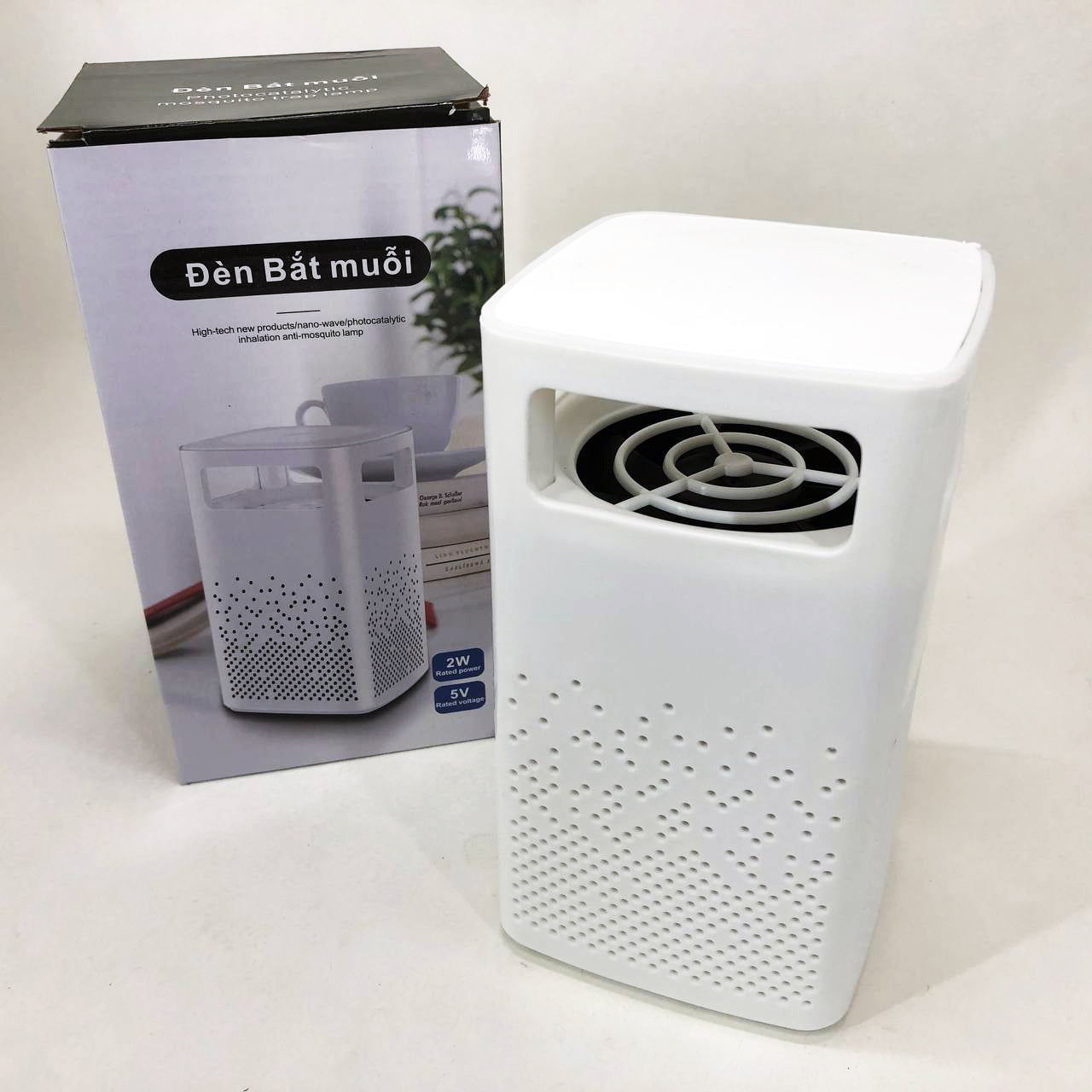 Лампа от комаров USB Bug Zapper Fly. Цвет: белый