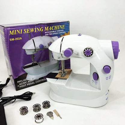 Мини швейная машинка FHSM 202 4 в 1 с педалью и подсветкой + адаптер 220V, Швейная машина для детей