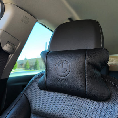 Премиальный набор автоподушек BMW из натуральной кожи – подушки + брелок.