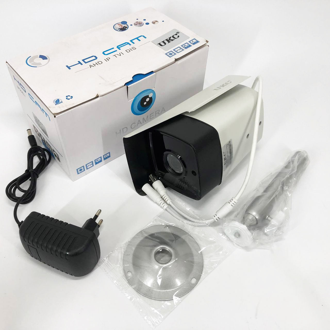 Дротова вулична камера UKC CAD 965 AHD 2mp/4mm, Камера з функцією запису на картку пам'яті