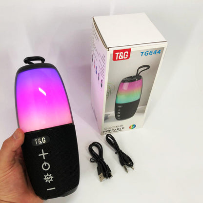 Портативная колонка TG644 5W с RGB подсветкой и ремешком, блютуз колонка с аккумулятором. Цвет: черный