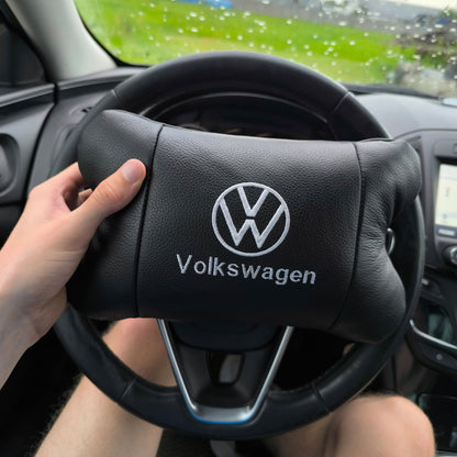 Набор подушек 2шт в авто Volkswagen из натуральной кожи, на подголовник в машину, Автомобильная подушка
