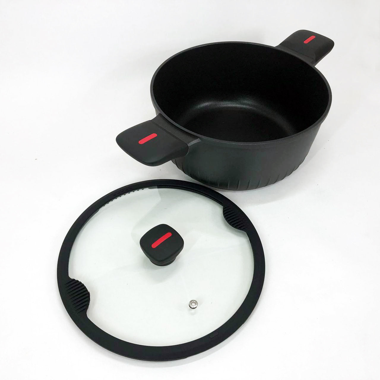 Кастрюля Magio MG-1171 Литая антипригарная 5л 24 см