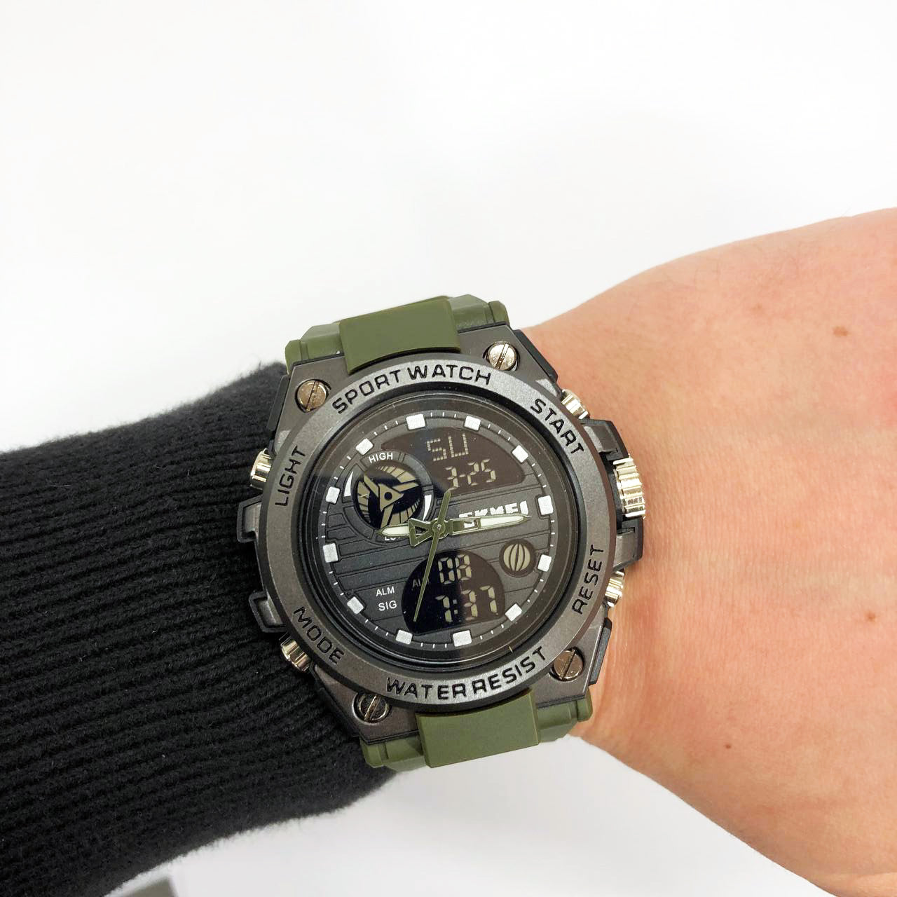 Часы наручные мужские SKMEI 2031AG ARMY GREEN, часы тактические противоударные. Цвет: зеленый