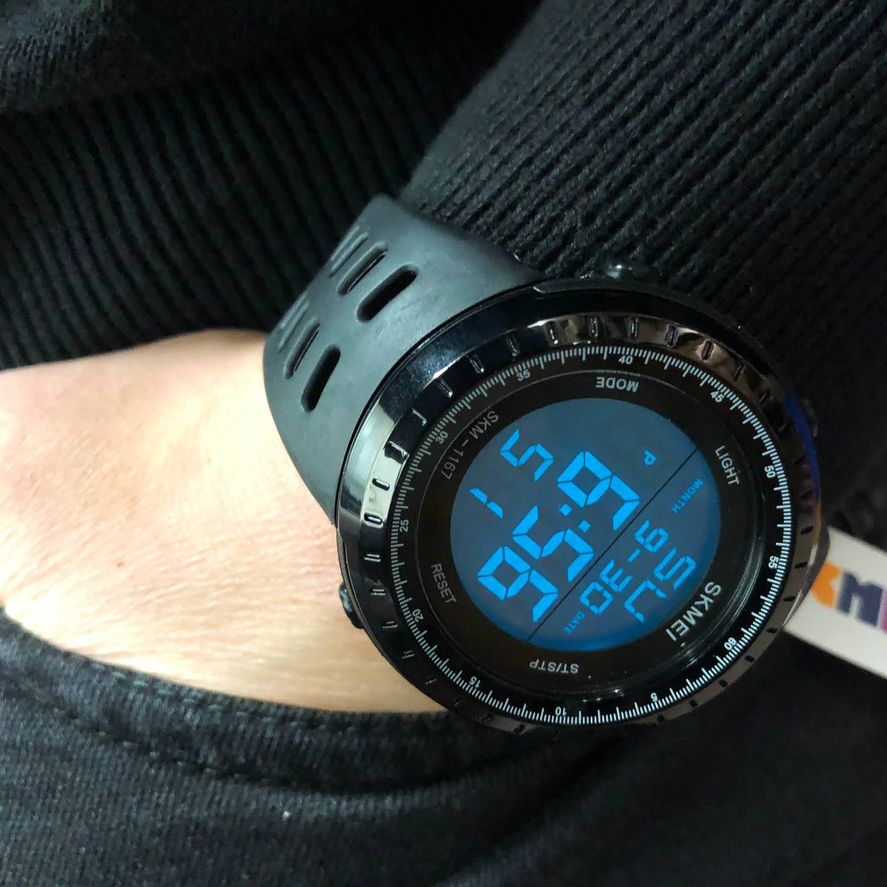 Часы наручные мужские SKMEI 1167BK BLACK, армейские часы противоударные. Цвет: черный