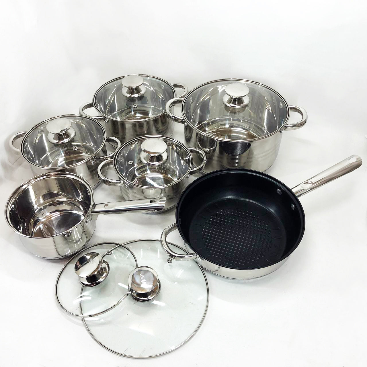 Набор посуды UNIQUE UN-5037 12 предметов (16; 16; 18; 20; 24; сковорода 24 см)