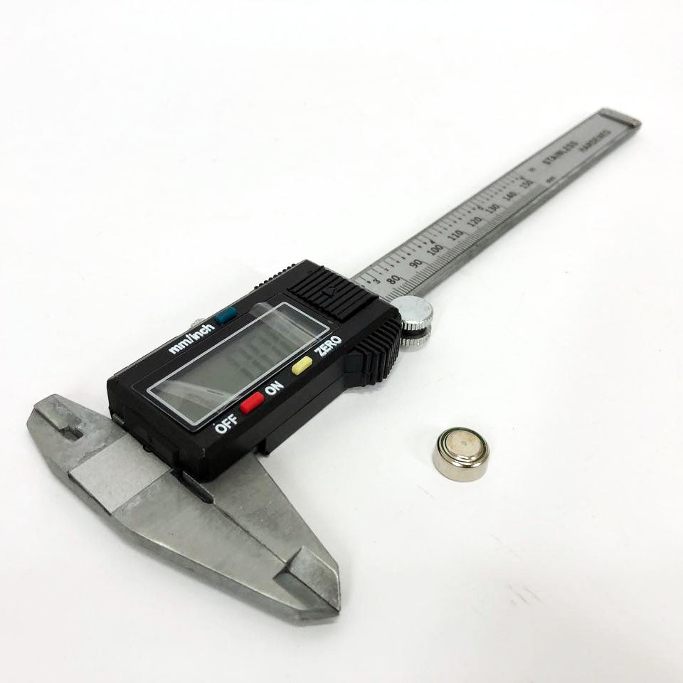 Электронный цифровой Штангенциркуль Digital Caliper 0-150 мм с LCD дисплеем в кейсе микрометр электронный