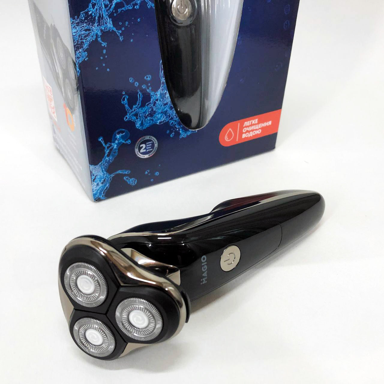 Электробритва 3 плав. головки/ сухое/ влажное бритье/высувной триммер MAGIO MG-687