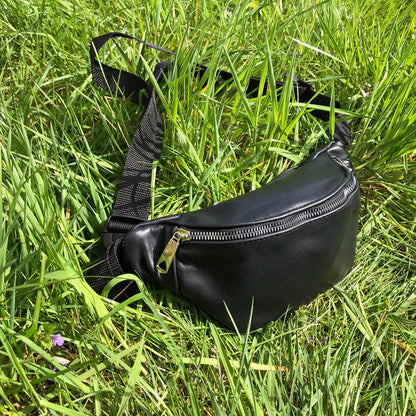 Бананка кожаная. Сумка на пояс из кожи, Универсальная сумка нагрудная, Практичная сумка на пояс