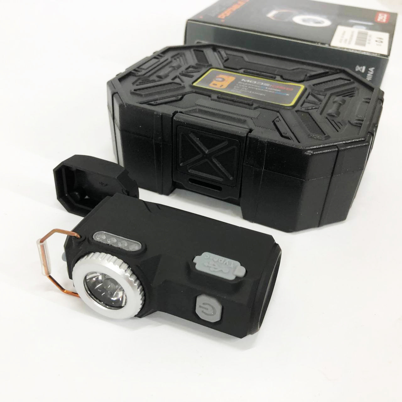 Багатофункціональний армійський ліхтар D50-SMD - індикація заряду, запальничка. Колір: чорний