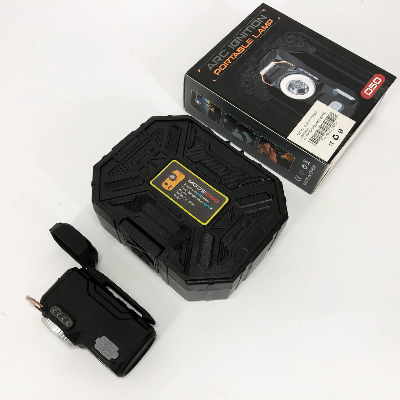 Багатофункціональний армійський ліхтар D50-SMD - індикація заряду, запальничка. Колір: чорний