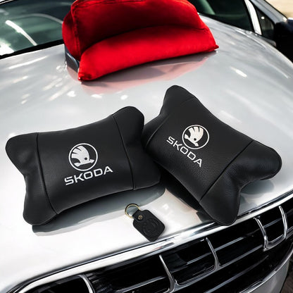 Автомобильные подушки 2 шт на подголовник Skoda / Вред, из натуральной кожи, стильный аксессуар для вашего авто