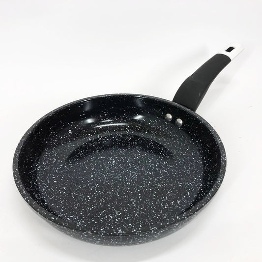 Сковорода UNIQUE UN-5134 22 см. без крышки, устойчивая к царапинам и сколам сковорода, с антипригарным покрытием