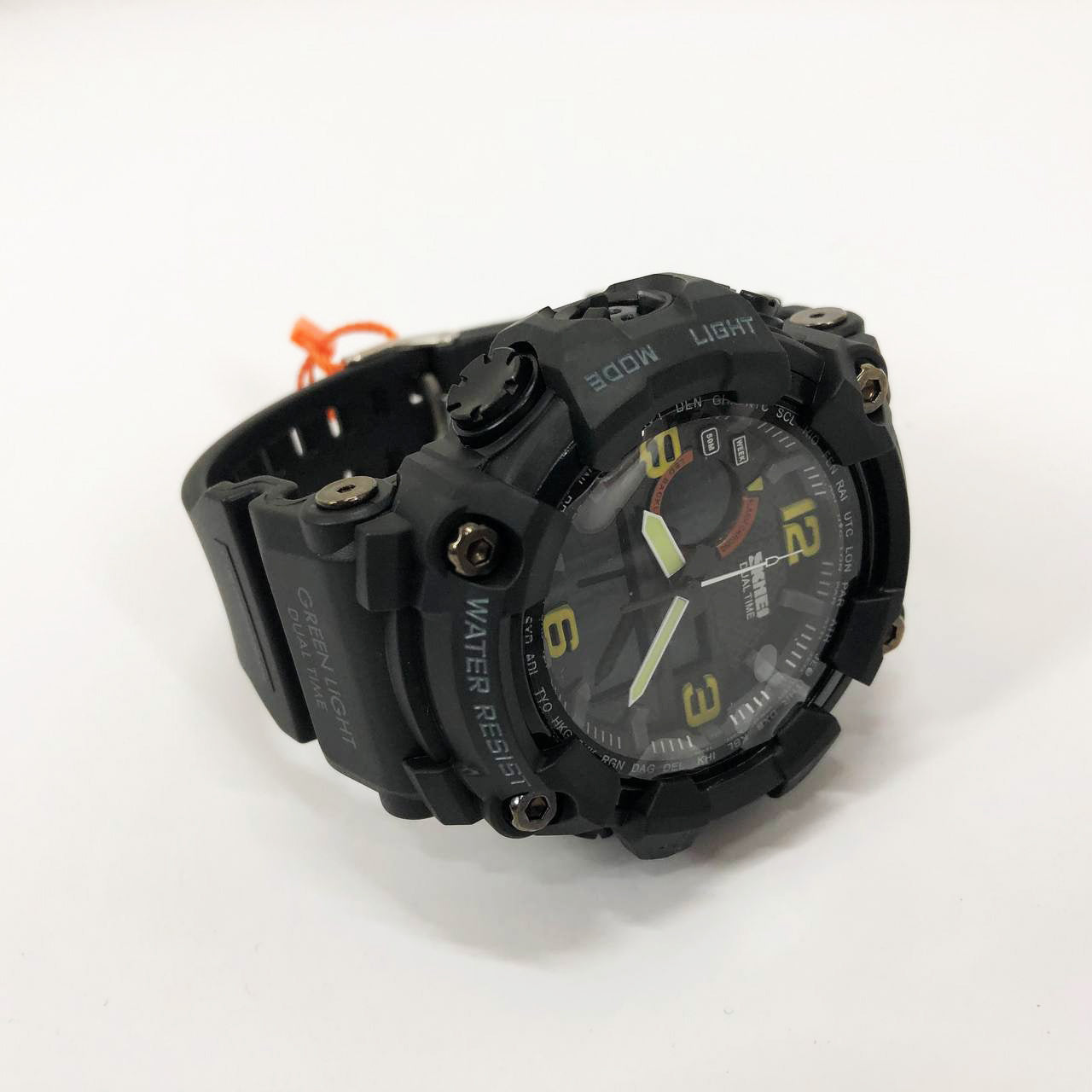 Часы наручные мужские SKMEI 1520BK BLACK, армейские часы противоударные. Цвет: черный