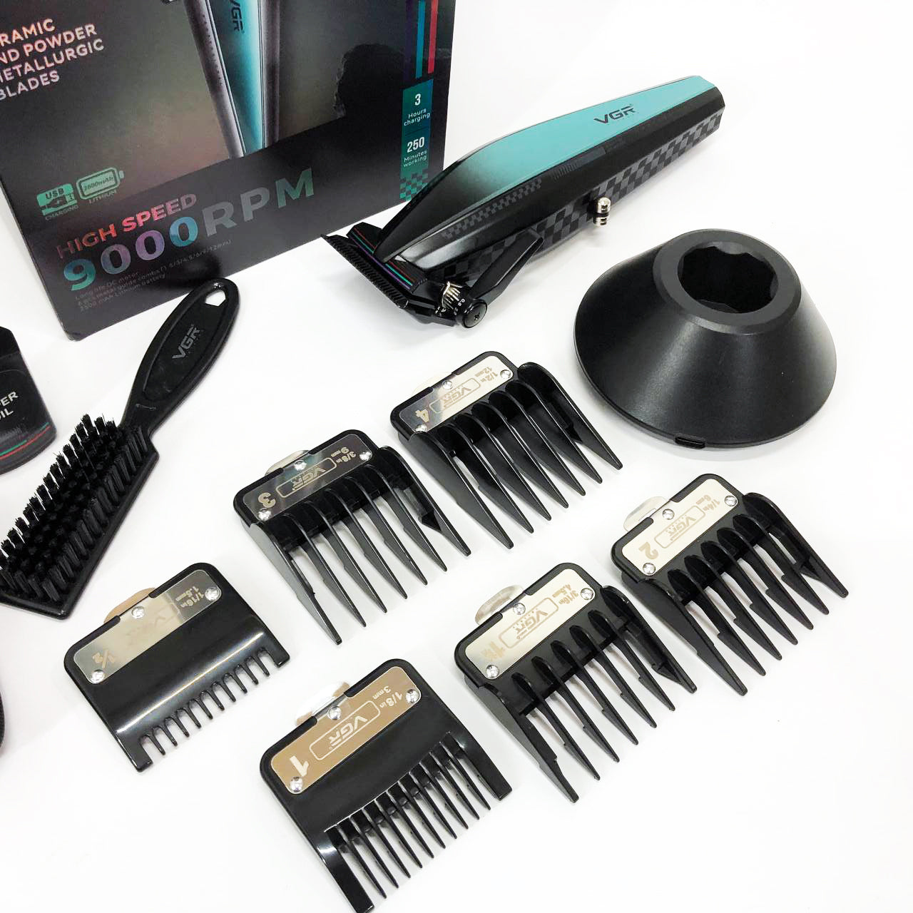 Аккумуляторная машинка для стрижки VGR V-270